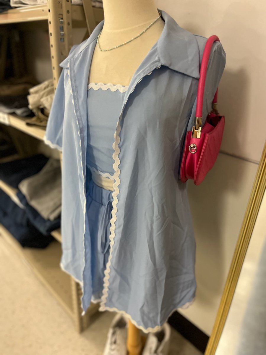 DelValleOC tweet media