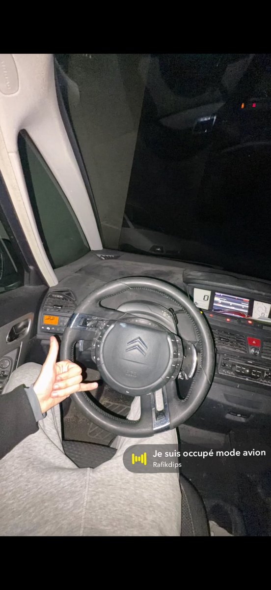 Hustler2cent | E-com tweet media