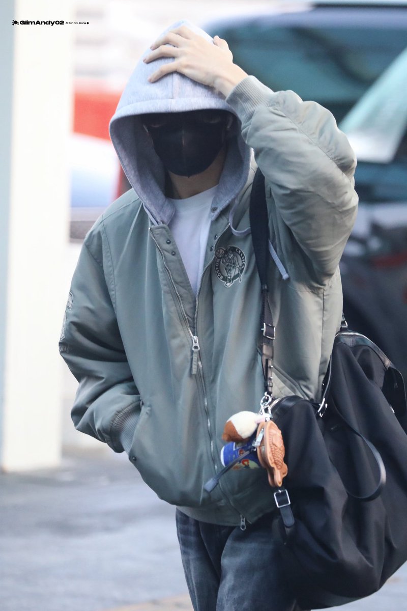 GlimAndy02 tweet media