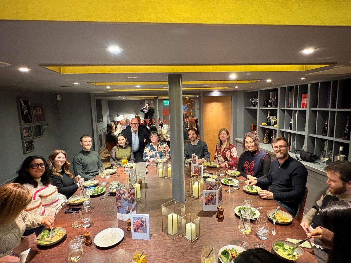 ContiniBites tweet media