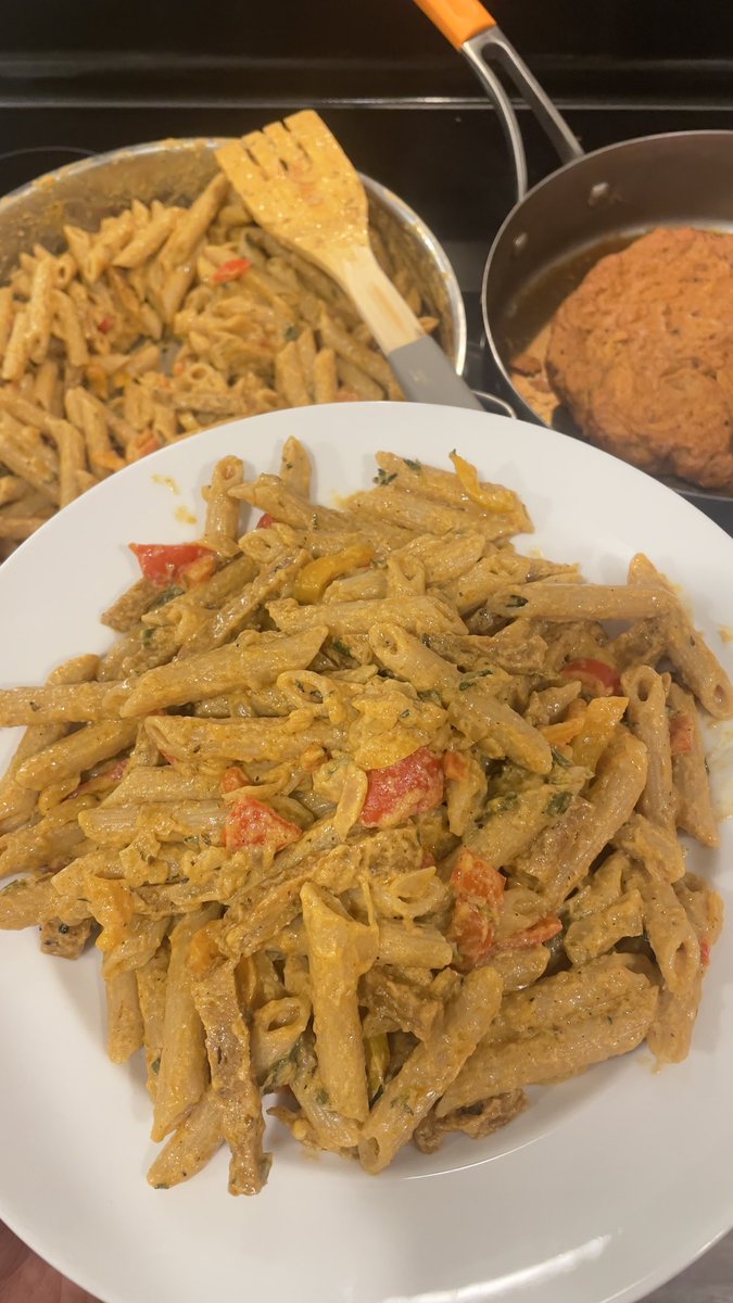 Christian James tweet media