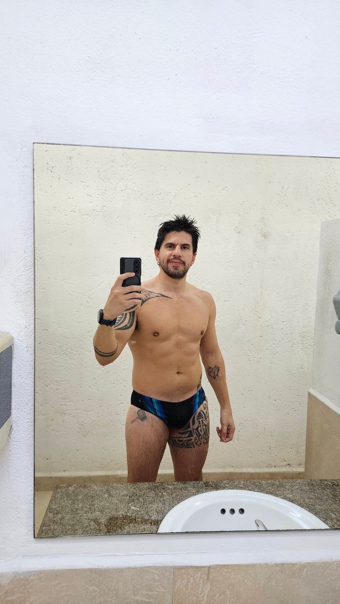 Fares 👽 tweet media