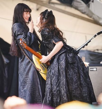 eggleman's tweet image. 皆さん、おはようございます  #BandMaid #FunFriday
#WorldTour2026
@saiki_bandmaid @kanami_bandmaid @misa_bandmaid @miku_bandmaid @achi_bandmaid