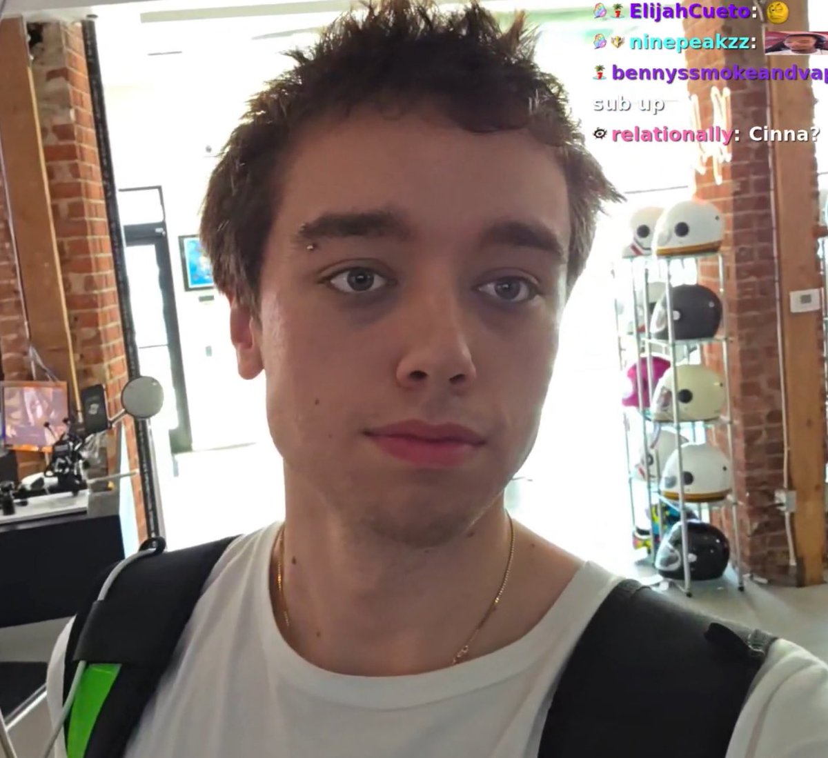 Laiys updates tweet media