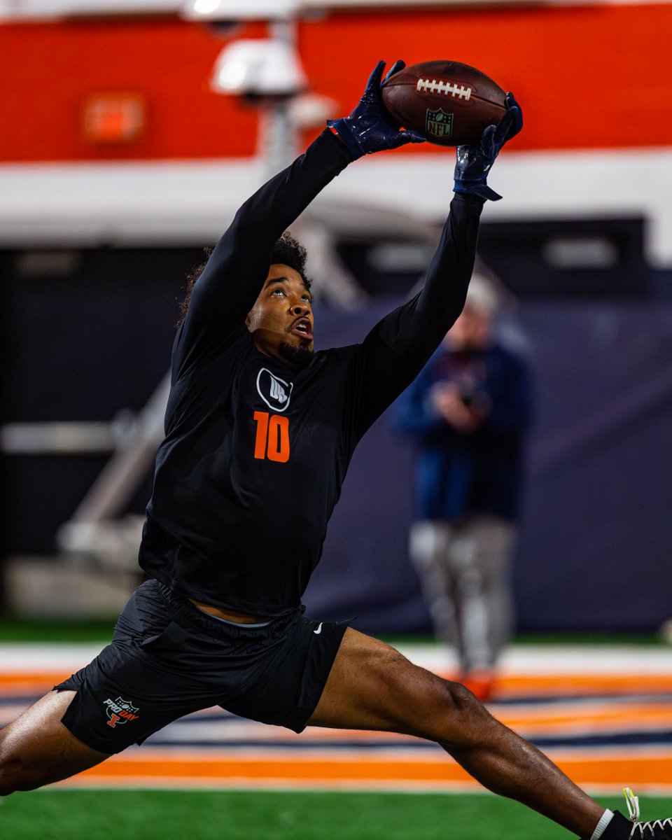 Illinois Football tweet media