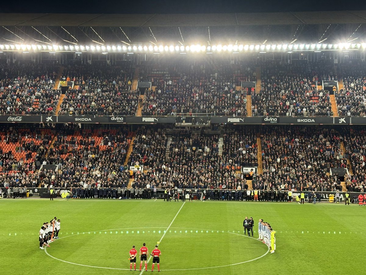 Chris Sharp tweet media