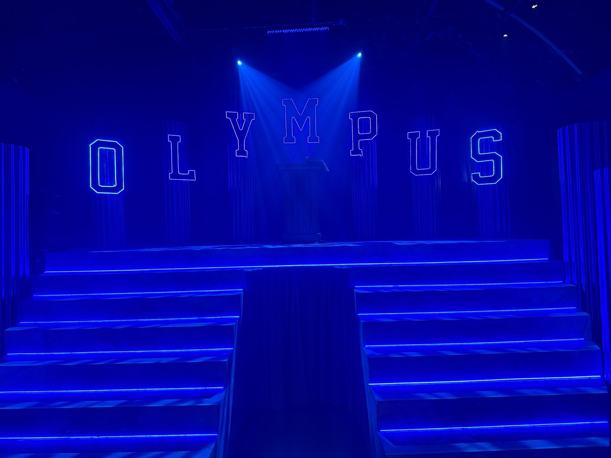 musicaltalk's tweet photo. Saw ANCIENT GREECE tonight! A fun parody of Grease - moved to Ancient Greece - with some fun cross overs and some fun parodies.  But - not really sure for whom this show belongs?! 

Niche is the word! 

The cast were great, but it’s a bit too long for the story it tells! https://t.co/gS4FKbYtB1