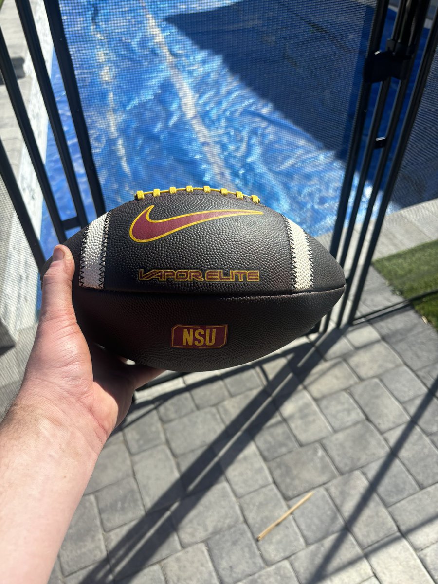 Carson Strong tweet media