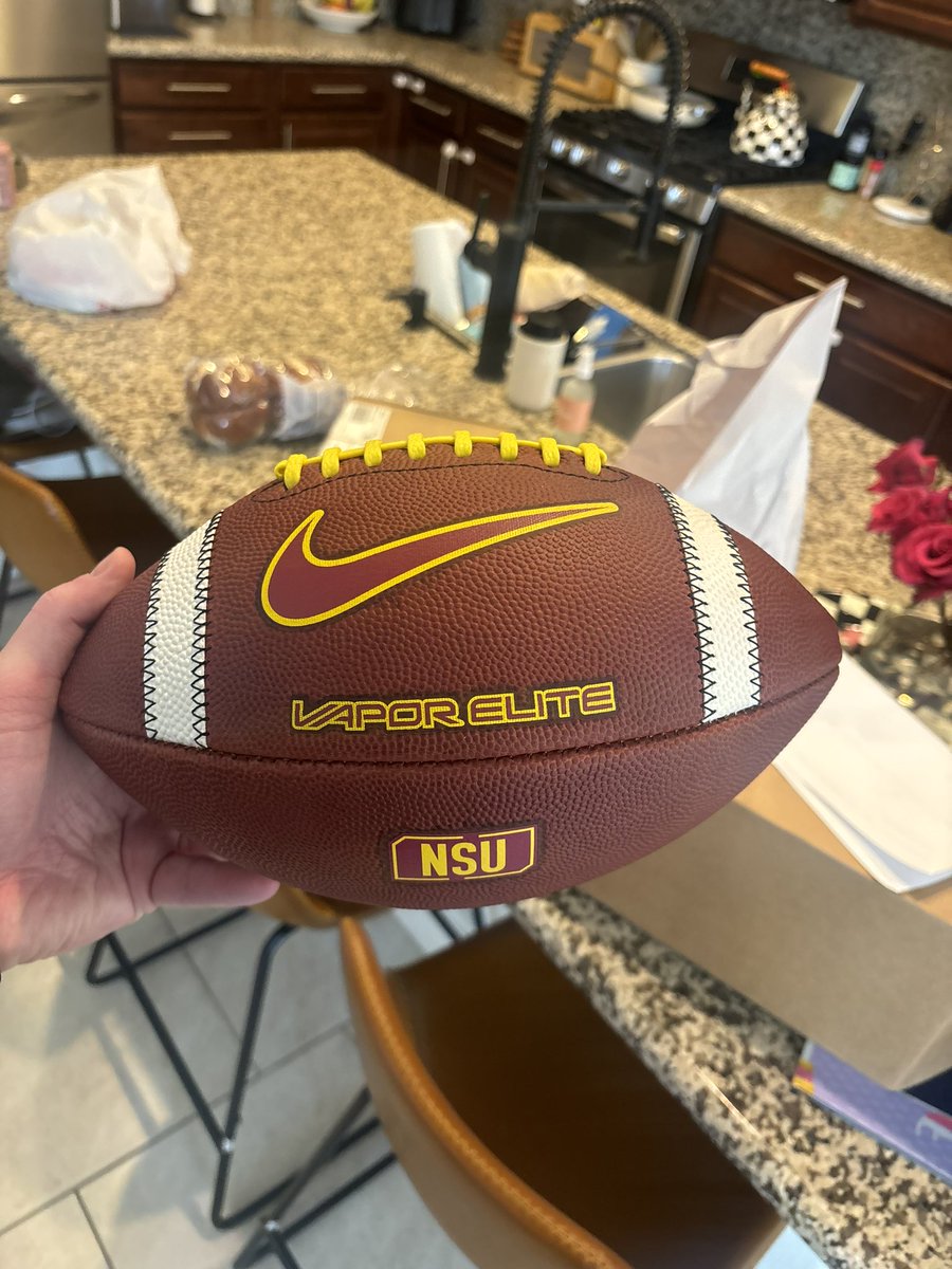 Carson Strong tweet media