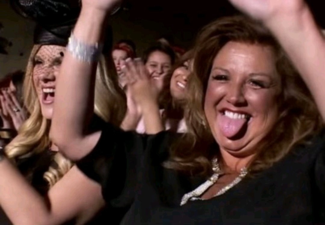 𝖋𝐨𝐱 𝖇𝐫𝐢𝐝𝐞 tweet media