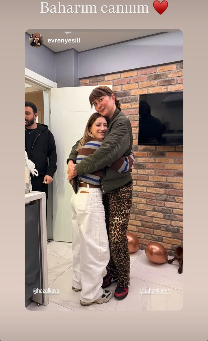 🌸 𝐻𝑎𝑧𝑎𝑙 𝐾𝑎𝑦𝑎 𝐴𝑟𝑔 🌸🇦🇷 tweet media