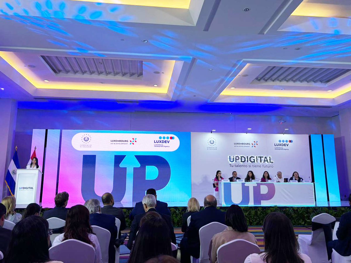 AmCham El Salvador tweet media