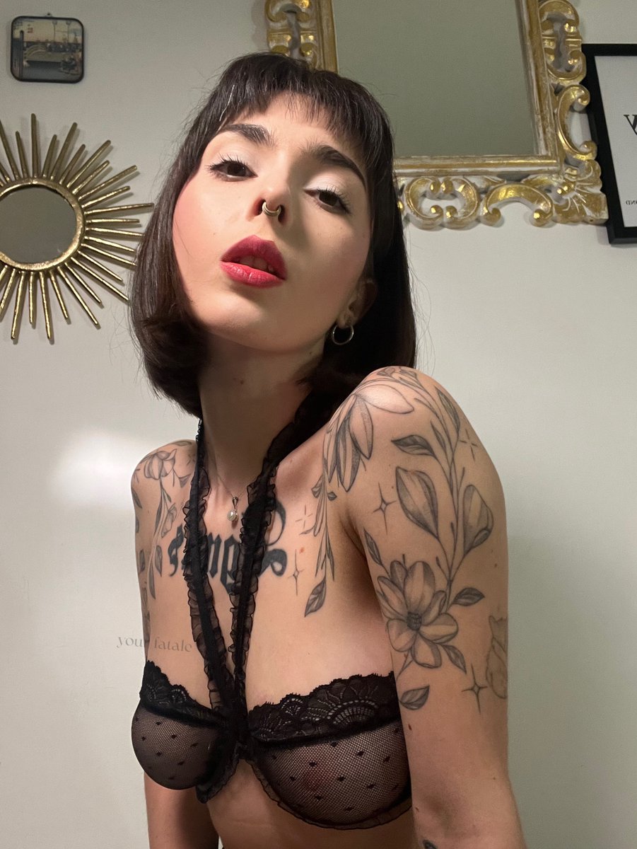 Ophelia ♡ CHECK bio BEFORE DM tweet media