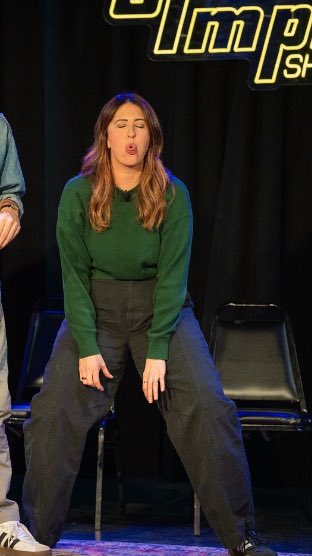 D'Arcy Carden wtf is this expression 😂😂😂😂