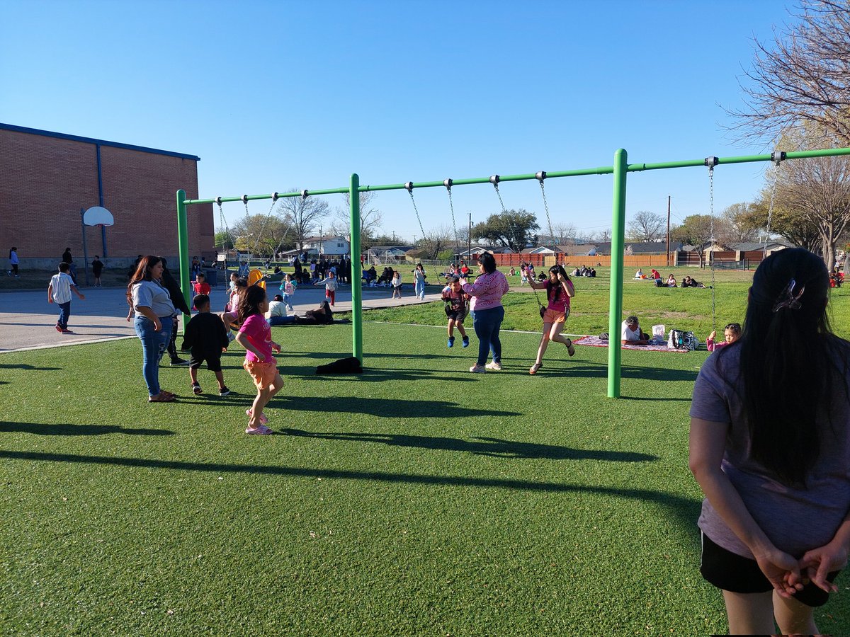 Victoria Bradley tweet media