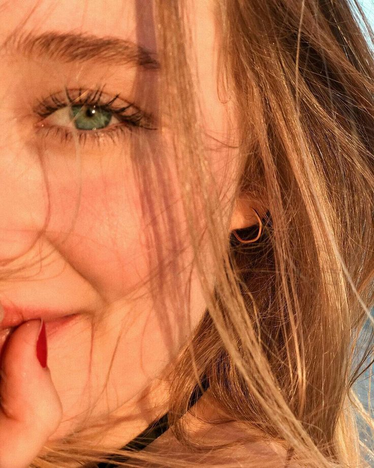 White Baby Factory tweet media