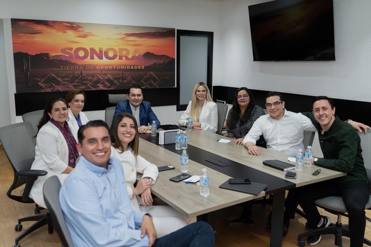 Adolfo Salazar tweet media