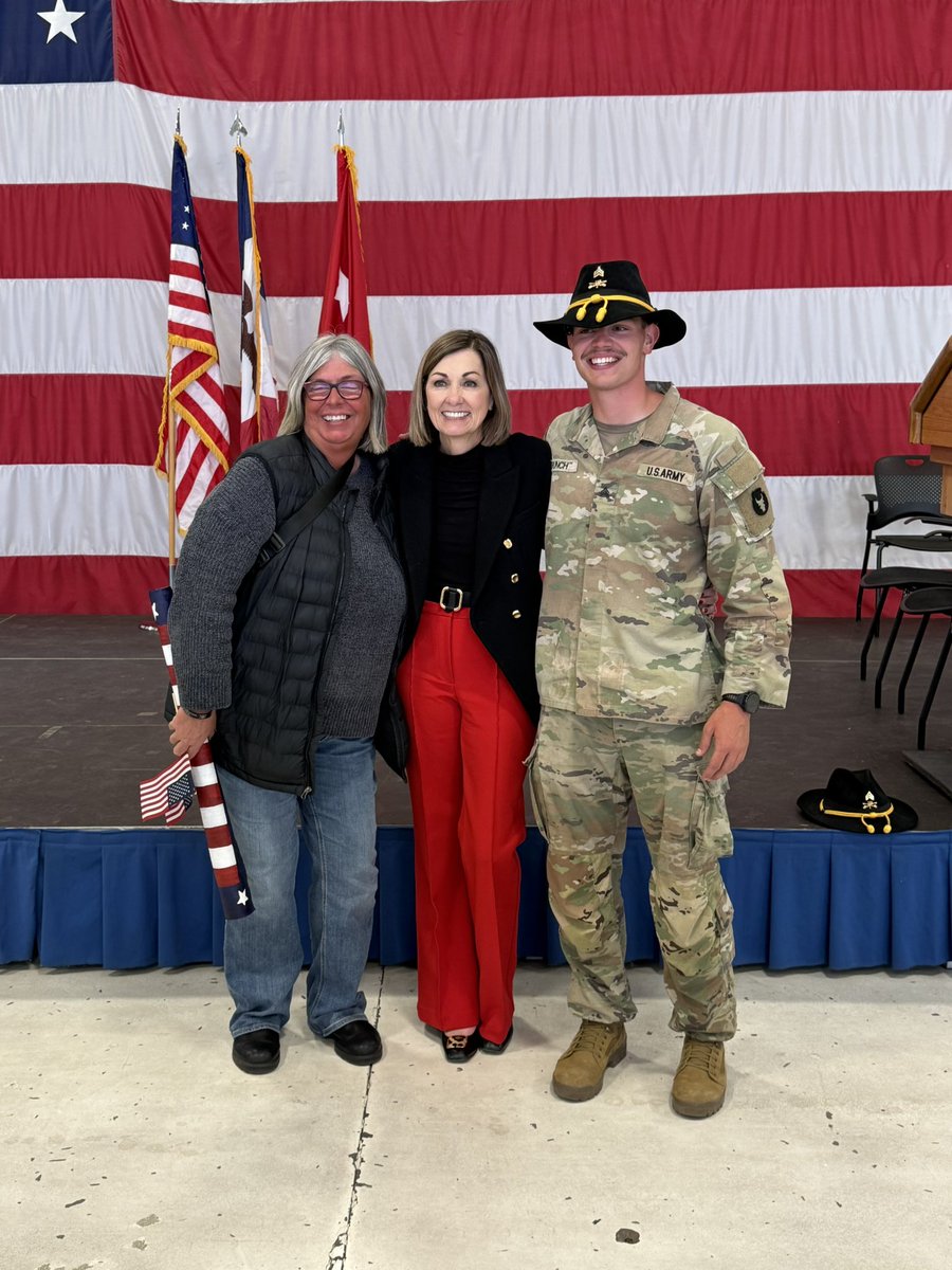 Gov. Kim Reynolds tweet media