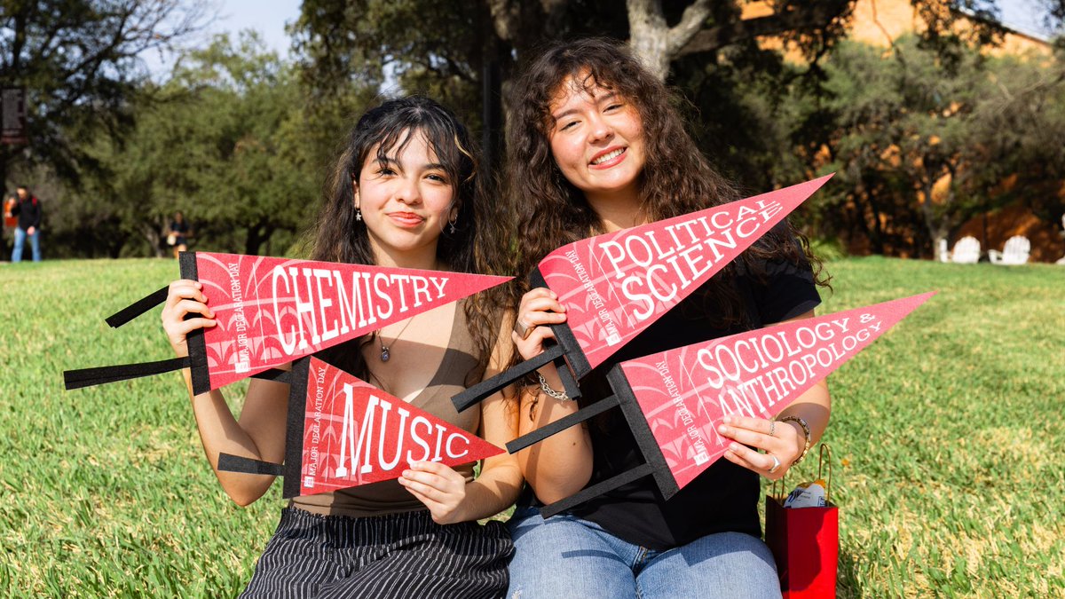 Trinity University tweet media