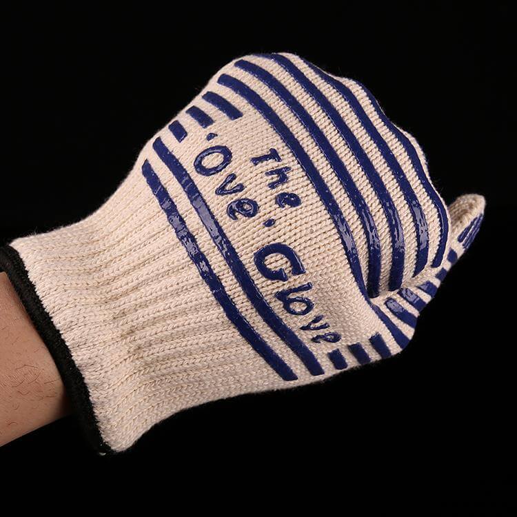 BuyOvenGlove's tweet photo. Ove Glove color fading after repeated washes—black ones stay dark, or do they turn grayish? Color longevity poll! 🎨 #OveGlove #ColorFade #Maintenance https://t.co/KCQtNGxzqs
