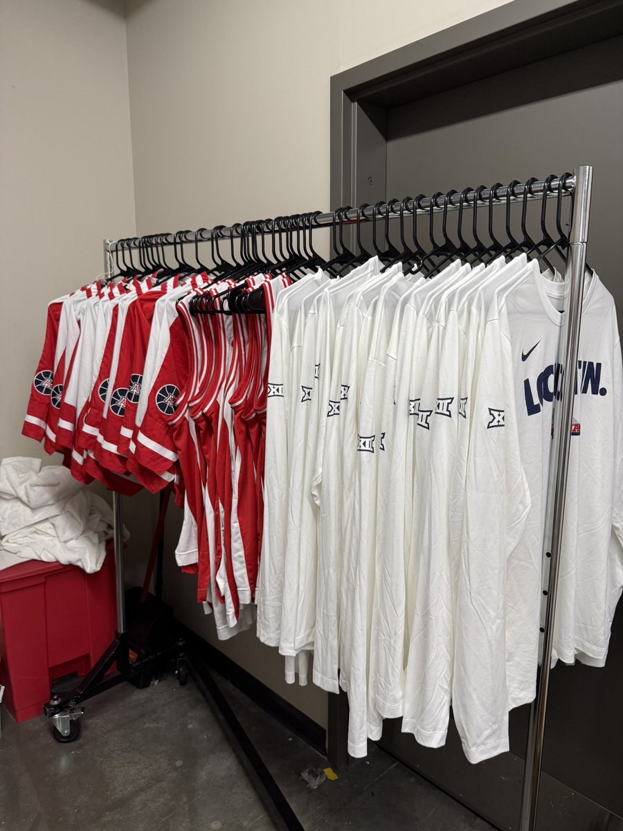 Zona_Briggs's tweet photo. Good team win #allclean https://t.co/PcddGUr5Bm