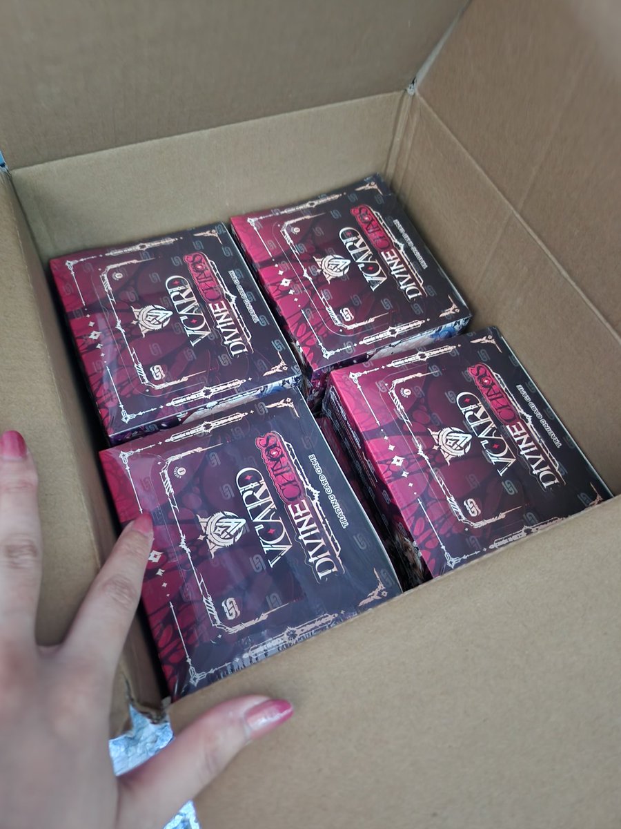 Adi🌟 Weebcon Oshi Lounge 🐰💐 tweet media