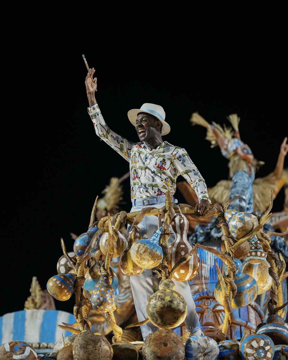 Unidos de Vila Isabel tweet media