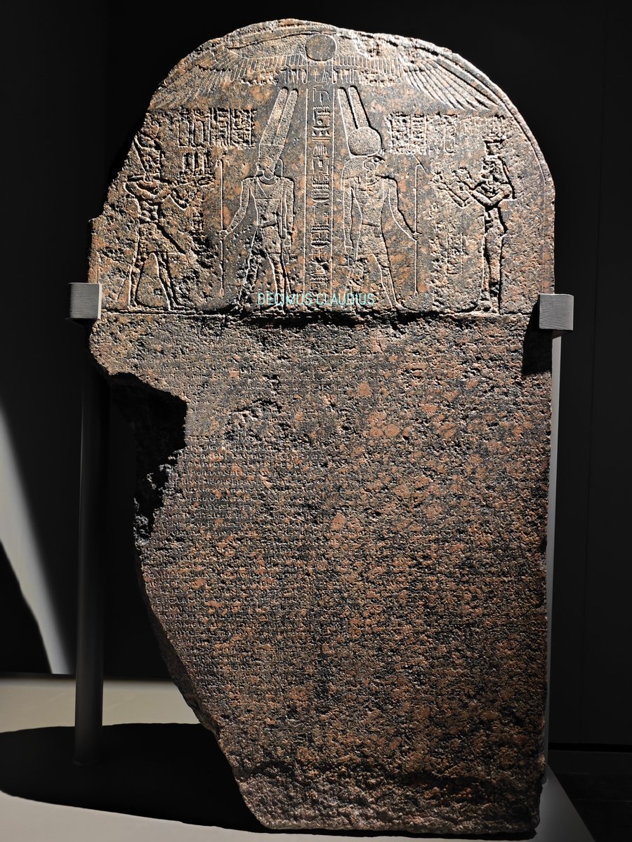 decimusclaudius's tweet photo. Egyptian stele partially recarved in 39 BC during the reign of Cleopatra VII to honor the general Callimachus. On the far left is Caesarion, allegedly the son of Julius Caesar and Cleopatra (she is on the far right). In Egyptian Museum in Turin, Italy; found in Thebes, Karnak https://t.co/exCufyyigc