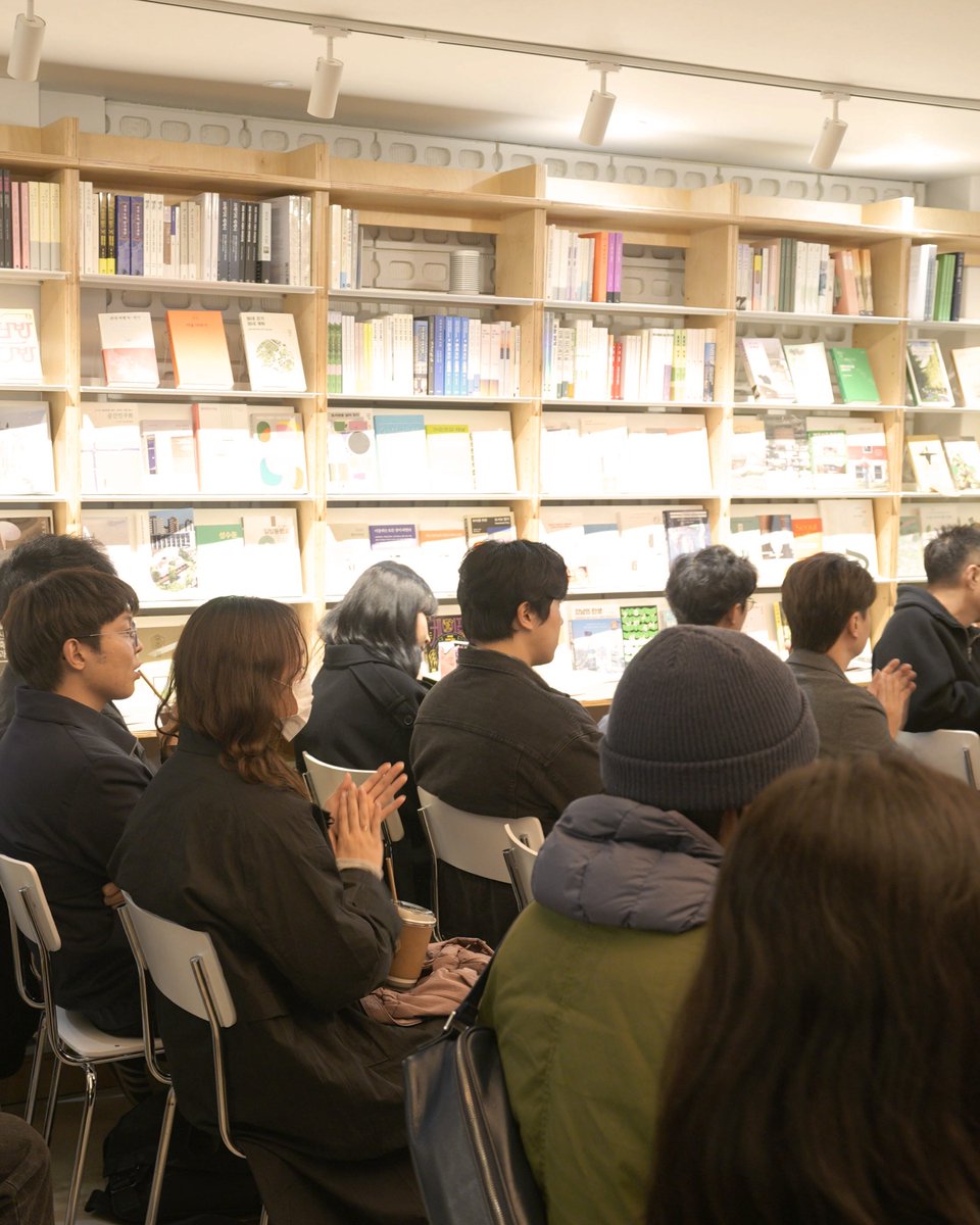 안그라픽스 tweet media