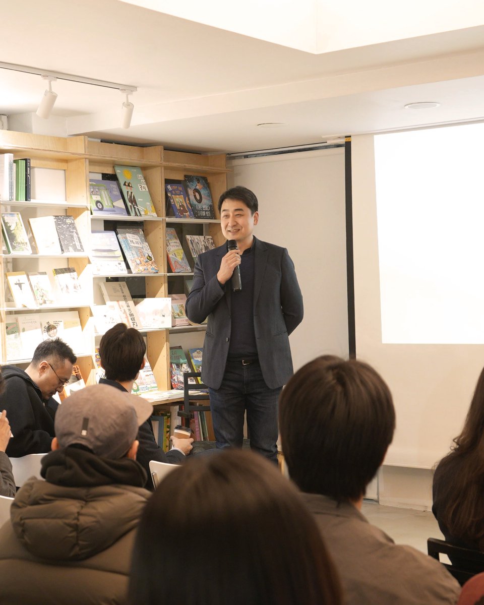 안그라픽스 tweet media
