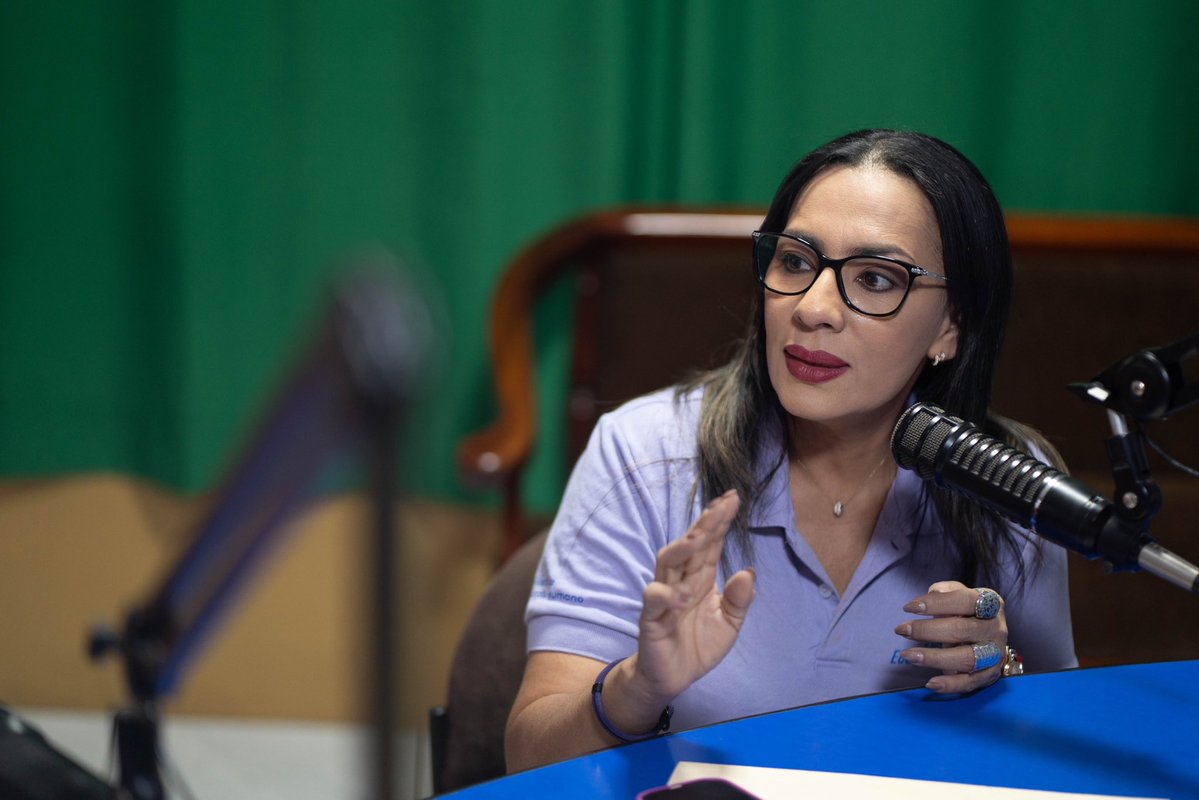 “En una emergencia lo fundamental es garantizar nutrientes y calorías para las familias afectadas”, explicó la ministra <a href="/zaidarovira/">Zaida Rovira</a> .
Por ello, los kits alimenticios que se entregan están revisados técnicamente y permiten que las personas puedan sostenerse durante varios días.