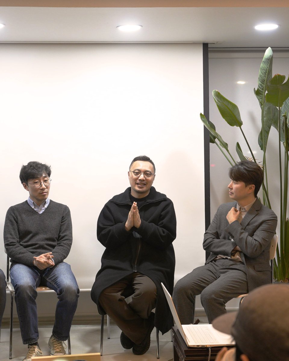 안그라픽스 tweet media