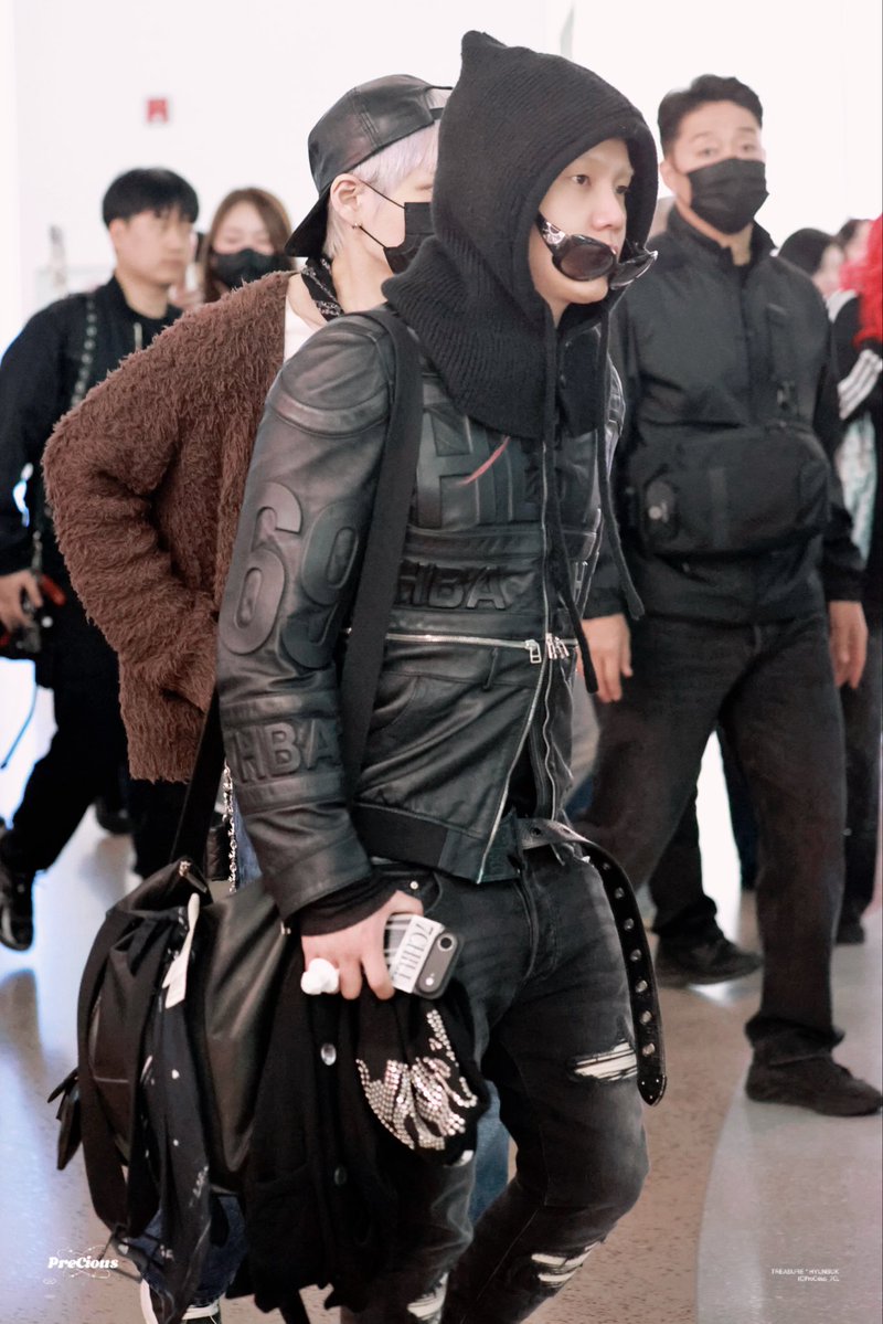 PreCious. tweet media