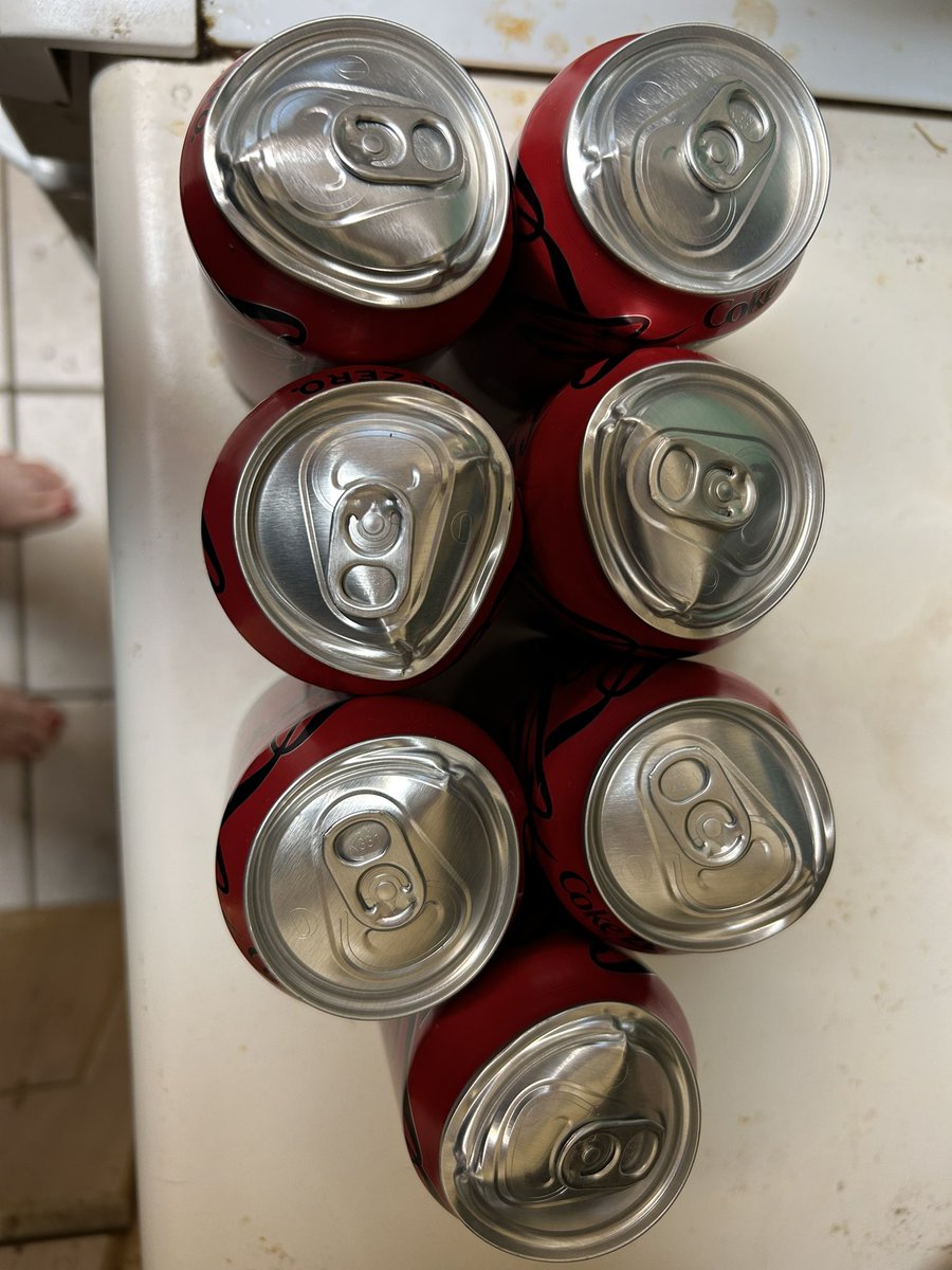 Olivia Arnold tweet media