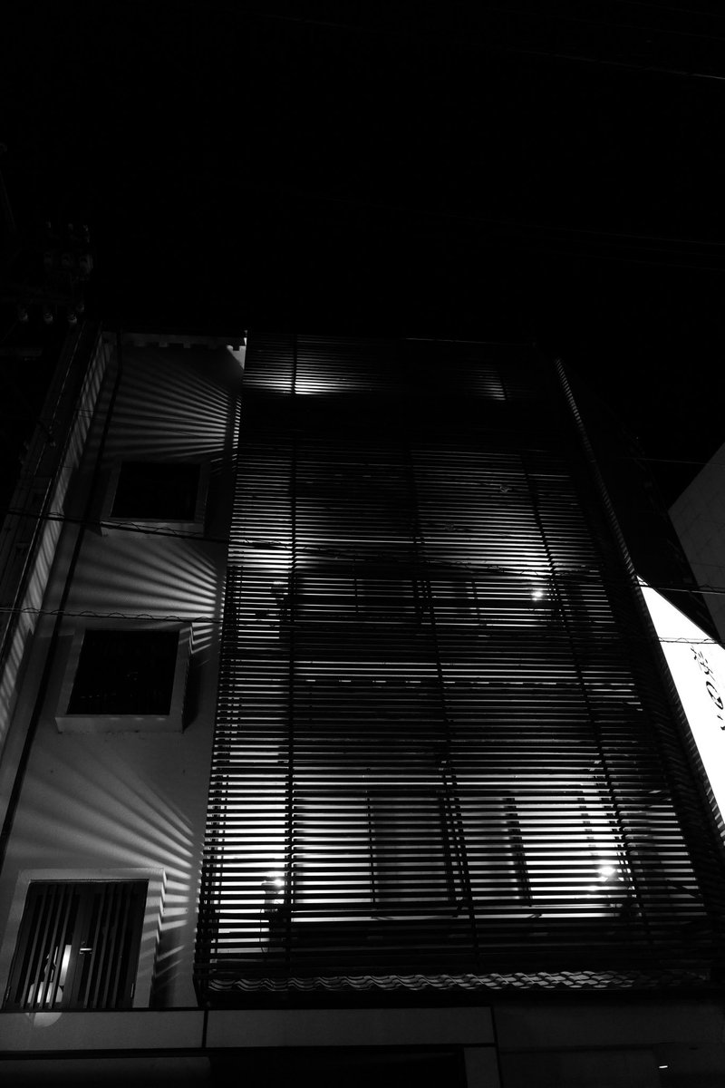leica_lefty's tweet photo. night walk🚶📷
浜松駅周辺
#photography #blackandwhite #blackandwhitephotography  #snap #photowalks https://t.co/uPfPsK5s8W
