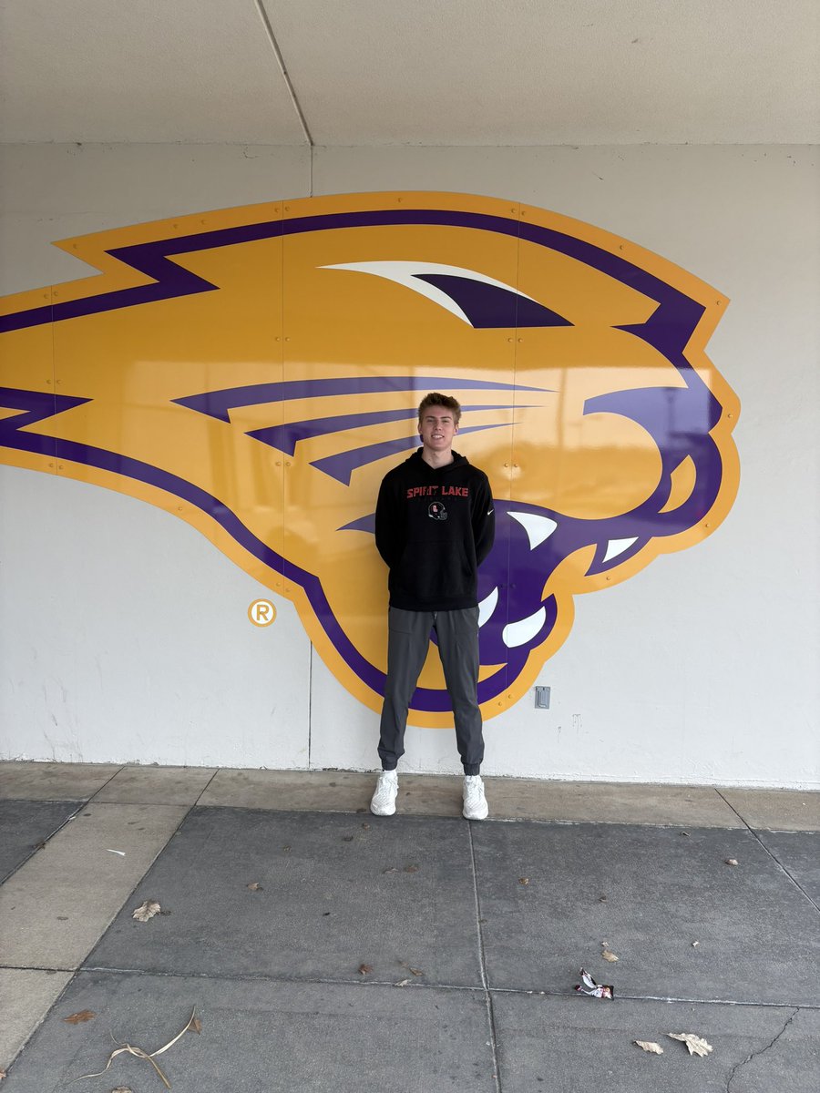 Bennett Stecker tweet media