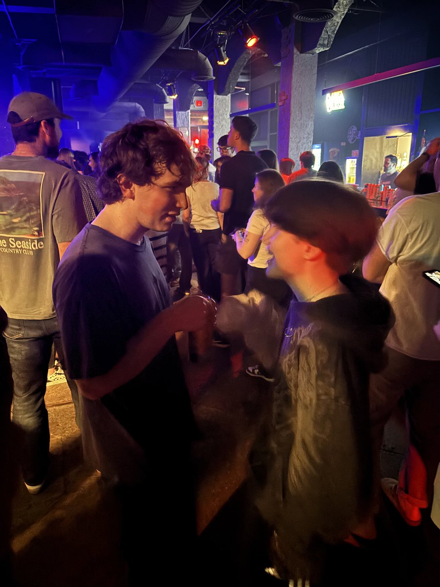 𓆩 alex 𓆪 🎸🛋️ tweet media