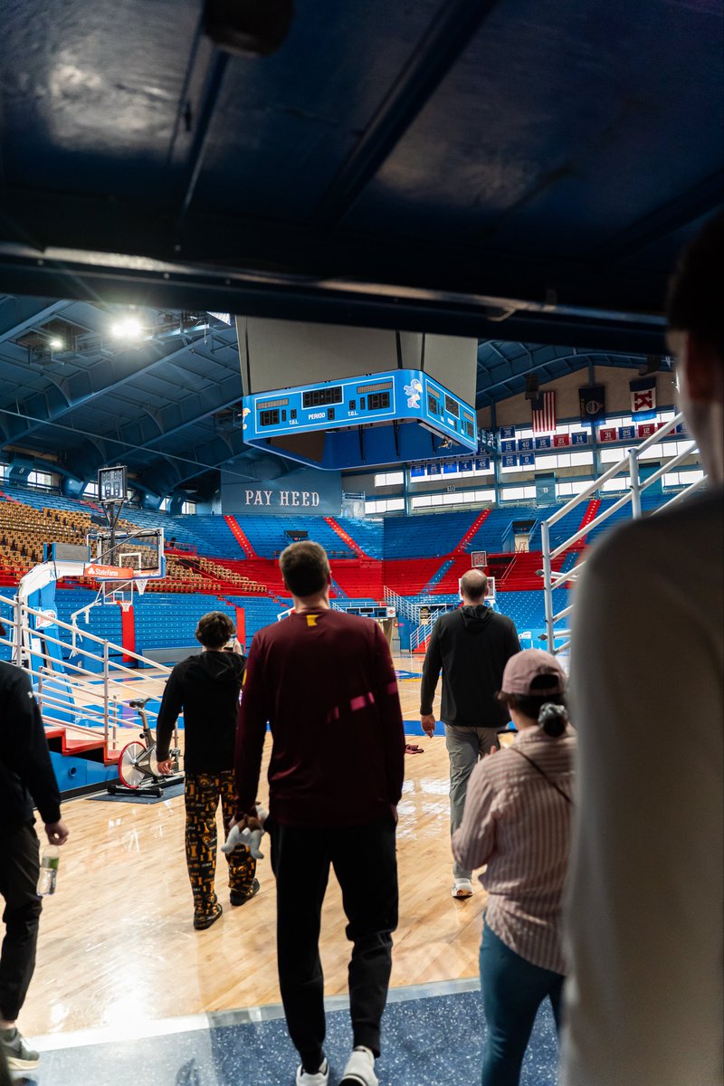 UMDBulldogMBB's tweet image. Touring Allen Fieldhouse!

#MakeMoves x #BulldogCountry 🐶🏀