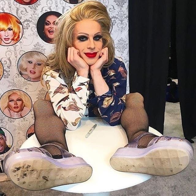 no context trixie & katya tweet media