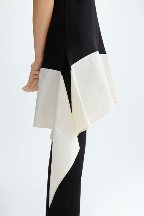 OUTLET LERMA tweet media