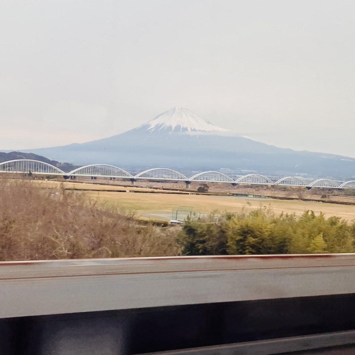 matw9's tweet photo. 出社日〜
朝が早かったり
子どもとの調整
いろいろあるけど。
出社は好きなのである。 https://t.co/fNxl9q3qj4