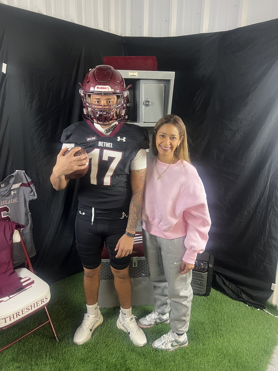 chasin_13's tweet photo. Official visit at Bethel College💯
@Threshers_FB @SmithInspire https://t.co/h3pkvopIPX