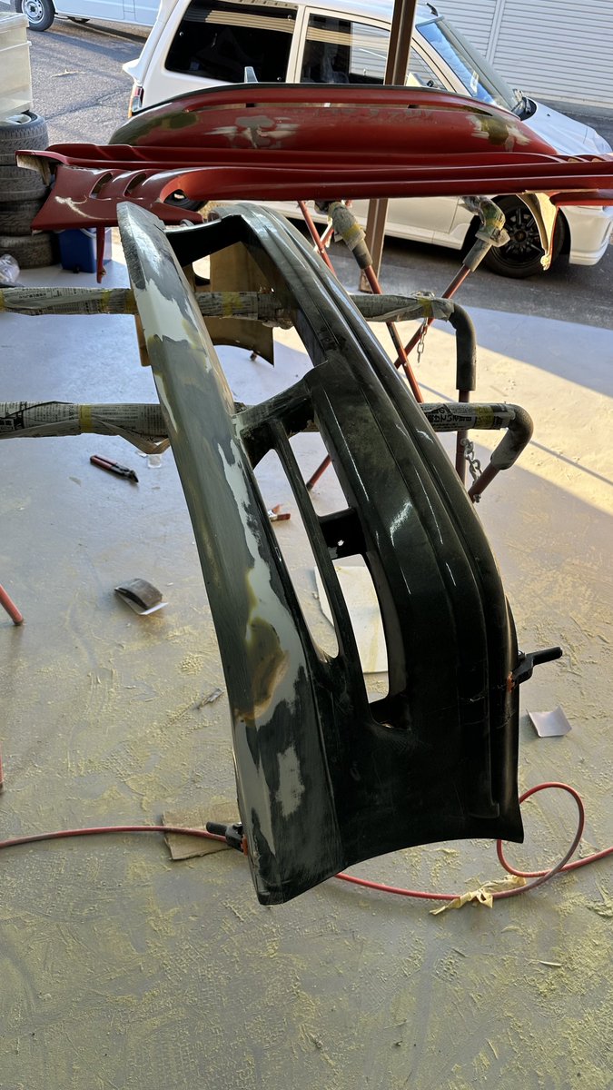 頭のネジが外れてるねじさん tweet media