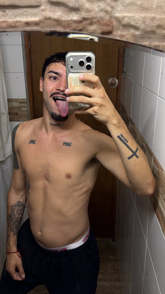 Maicoloo🤪 (@juareez8) on Twitter photo 