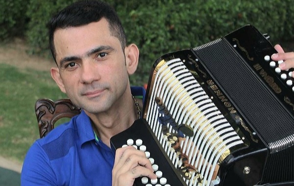 Rey Vallenato 2025, Iván Zuleta, se recupera en casa tras descompensación - Mi Diario Informa midiario.co/2026/03/12/rey…