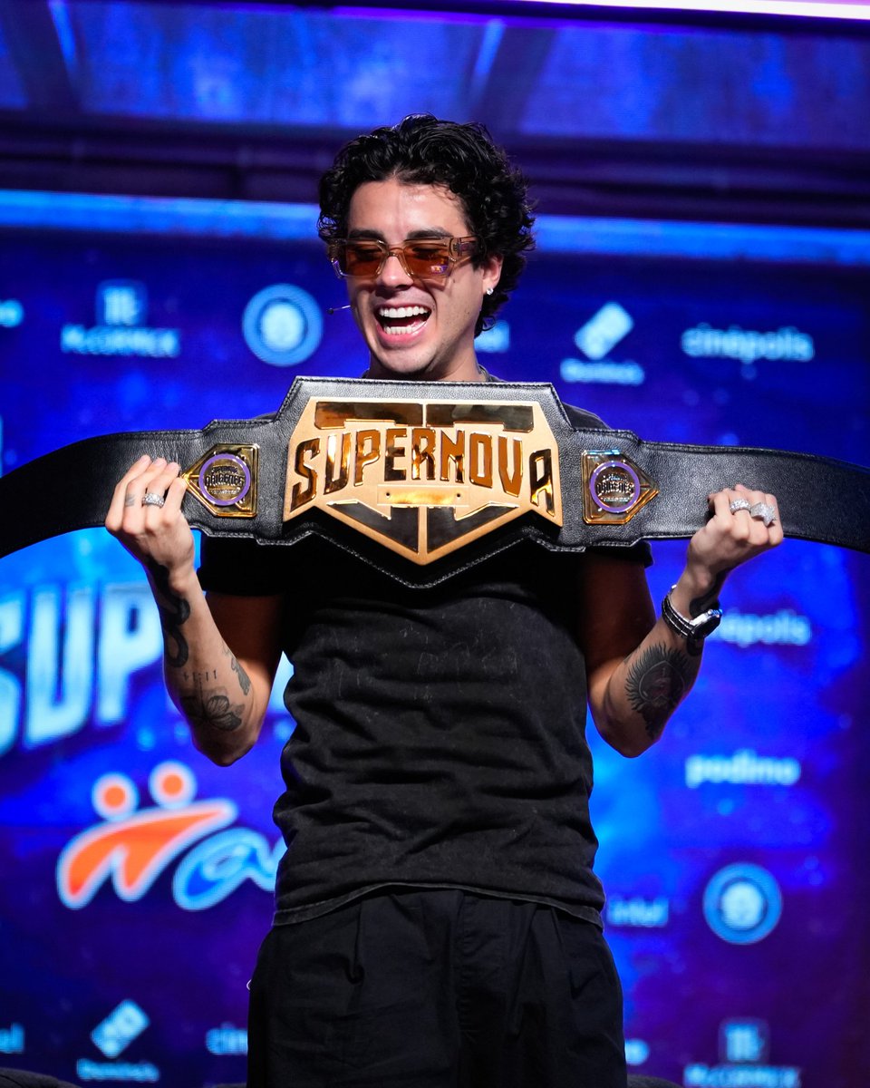 Manifestando el segundo cinturón para Mario 🥊

BICAMPEONATO MARIO B