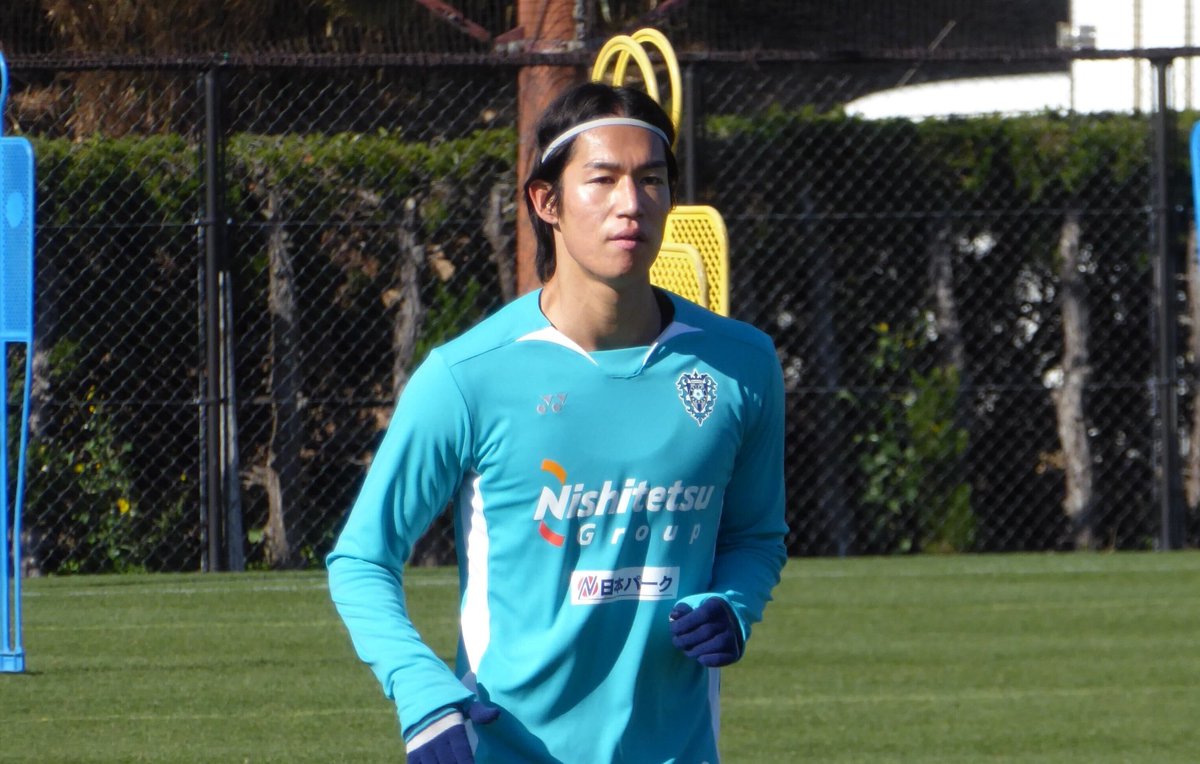 第５節まででチーム唯一、全試合フル出場を果たしている #岡哲平 選手。前節・名古屋戦では自身今季初ゴールを挙げて守備のみならず攻撃面でもアピールした24歳のセンターバックですが‥‥（続く）