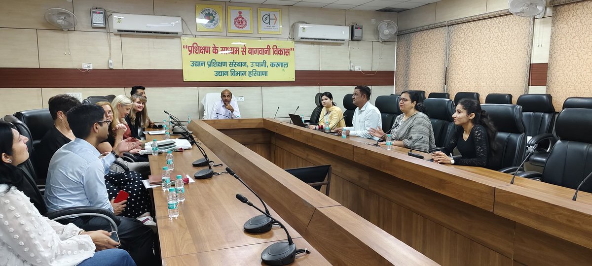 HTIKarnal's tweet photo. Delegation from AUSVEG, Australia visited the HTI Karnal, Haryana to explore employment opportunities for Indian skilled  farmers, and students in the Australian horticulture sector. 🌱🇮🇳🇦🇺
A step towards strengthening global horticulture careers.
@horticulturehry https://t.co/lPB2fCgKe9