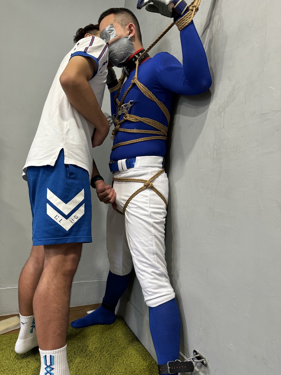 白色的阿極 3/28-4/4 上海 tweet media