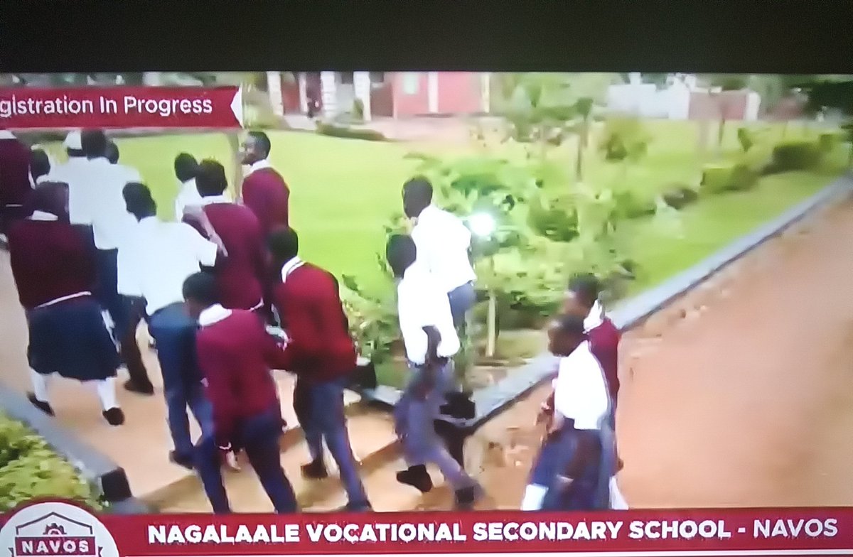 Da mos wanted entertainer tweet media